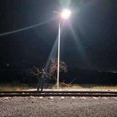 All In One 14000lm 30W 80W LED Solar Powered Street Light 18V pemasangan tiang