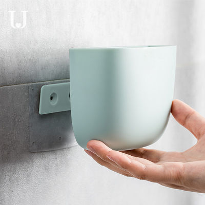 0-1L PP Wall Mounted Storage Box Dengan Membagi Kamar Mandi Dapur