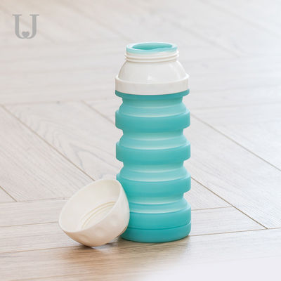 Silikon Luar Ruangan 570ml Produk Hewan Peliharaan Cangkir Minum Anjing Lipat